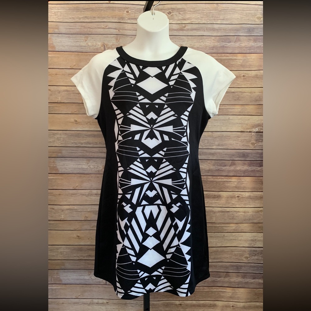Dots Dress - Size X-LARGE
